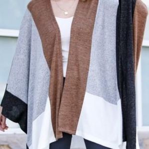 Asymmetrical Color Block Cardigan Poncho